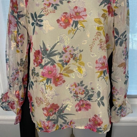 LOFT Floral Shimmer Blouse. Size Small - Picture 5 of 13
